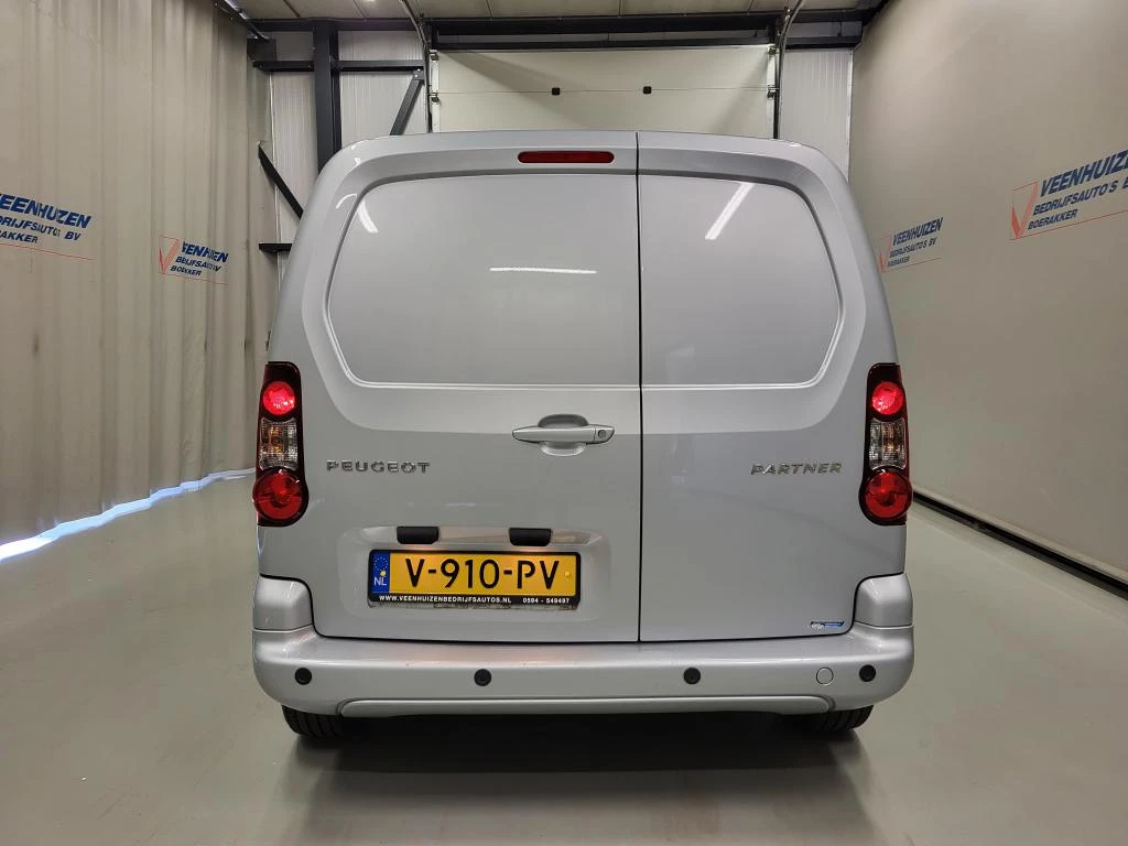 Hoofdafbeelding Peugeot Partner