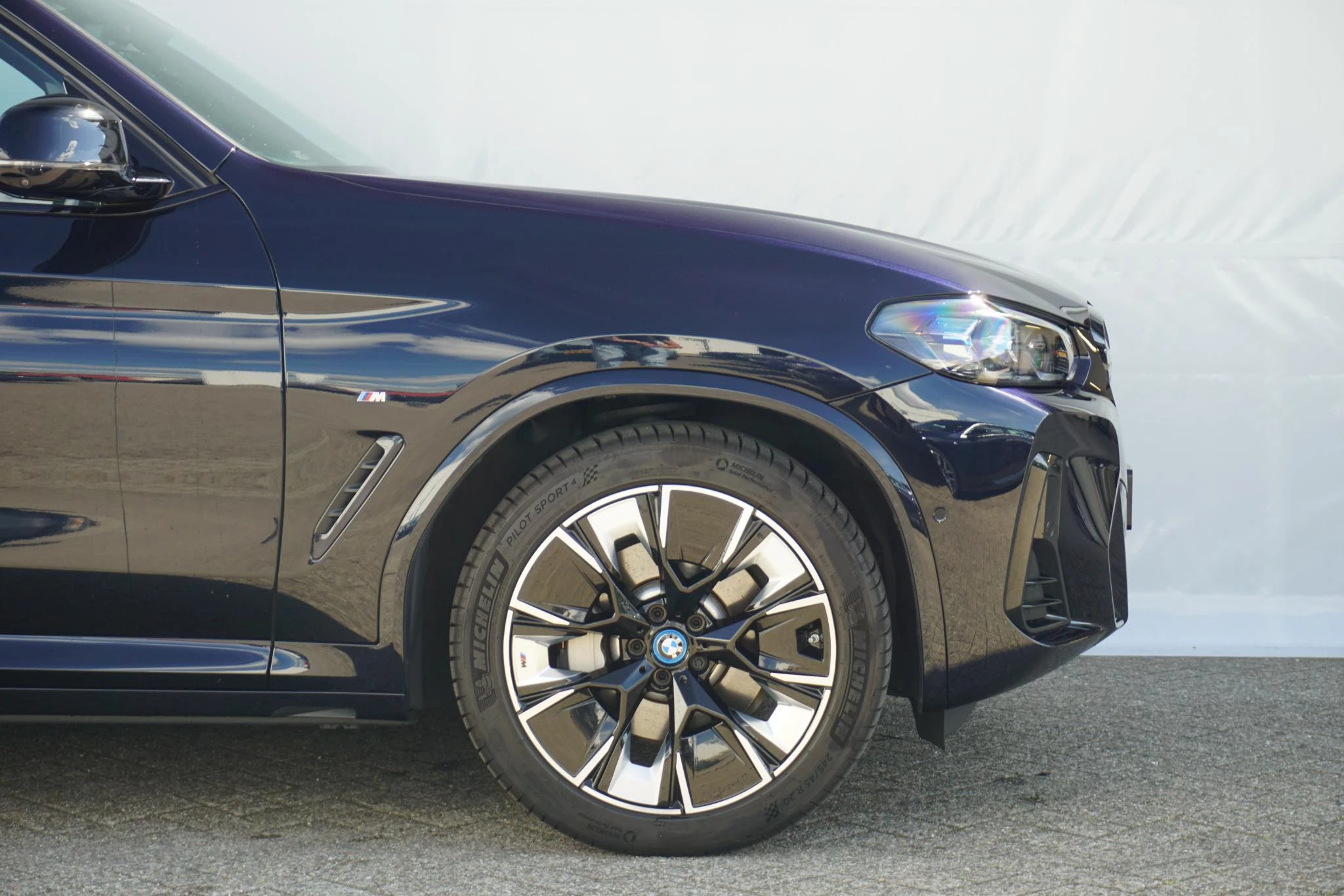 Hoofdafbeelding BMW iX3