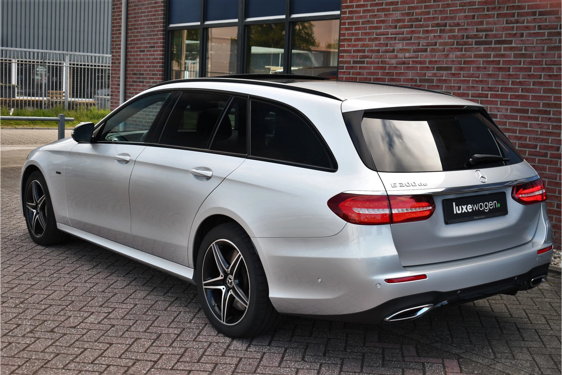 Hoofdafbeelding Mercedes-Benz E-Klasse