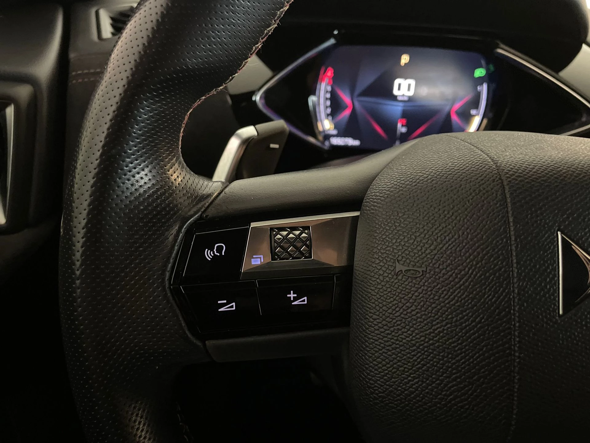 Hoofdafbeelding DS DS 3