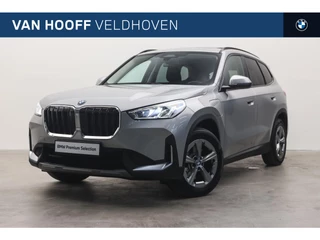 BMW X1 xDrive25e Automaat / Trekhaak / Panoramadak / 	Achteruitrijcamera / Stoelverwarming