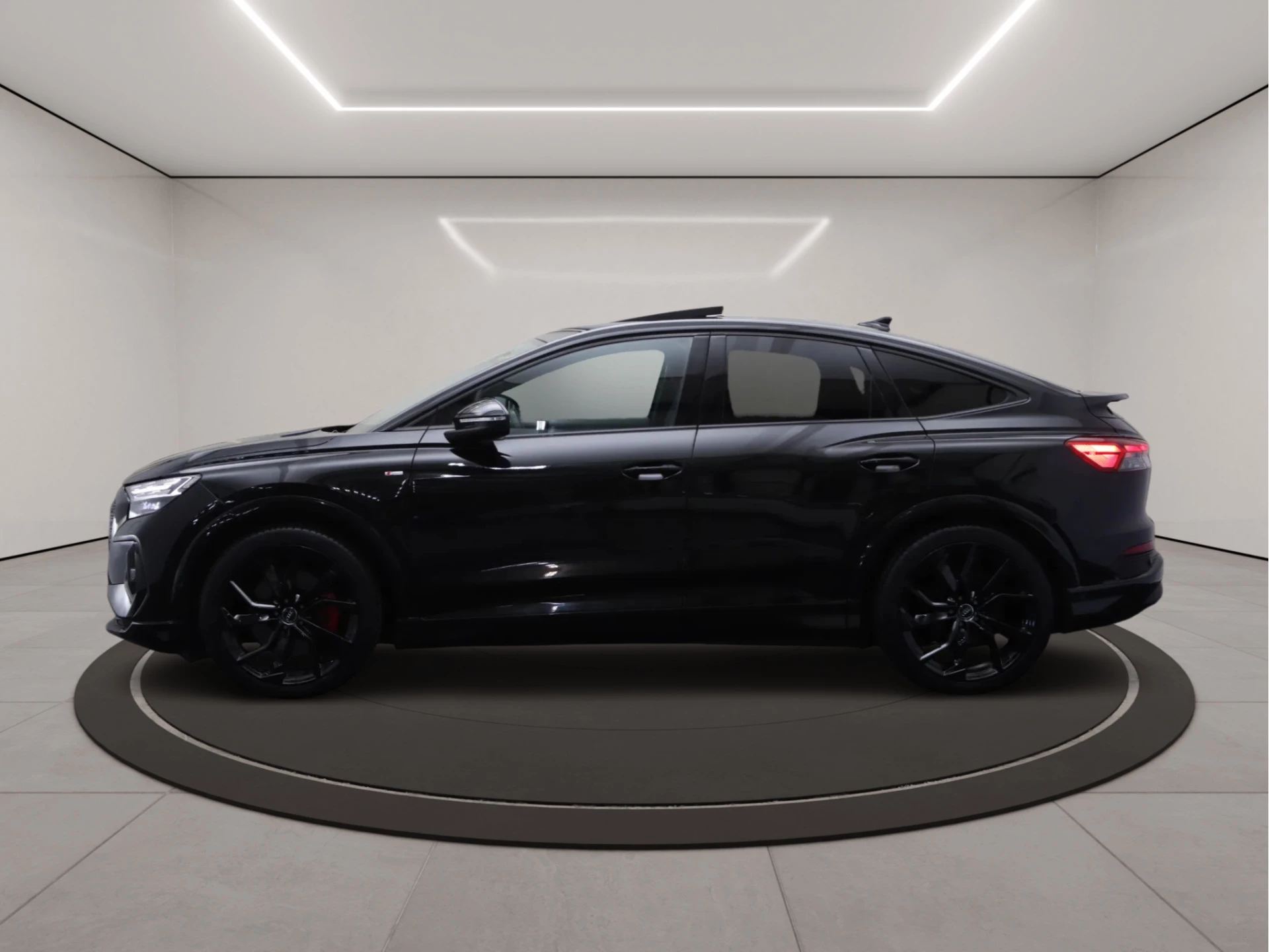 Hoofdafbeelding Audi Q4 Sportback e-tron