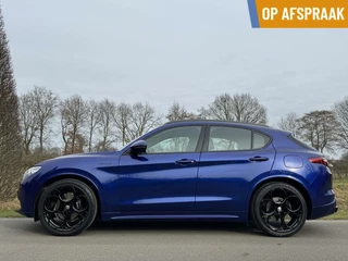 Hoofdafbeelding Alfa Romeo Stelvio Alfa Romeo Stelvio 2.0t Q4 Veloce, My21, Vol!!, Squadra!!