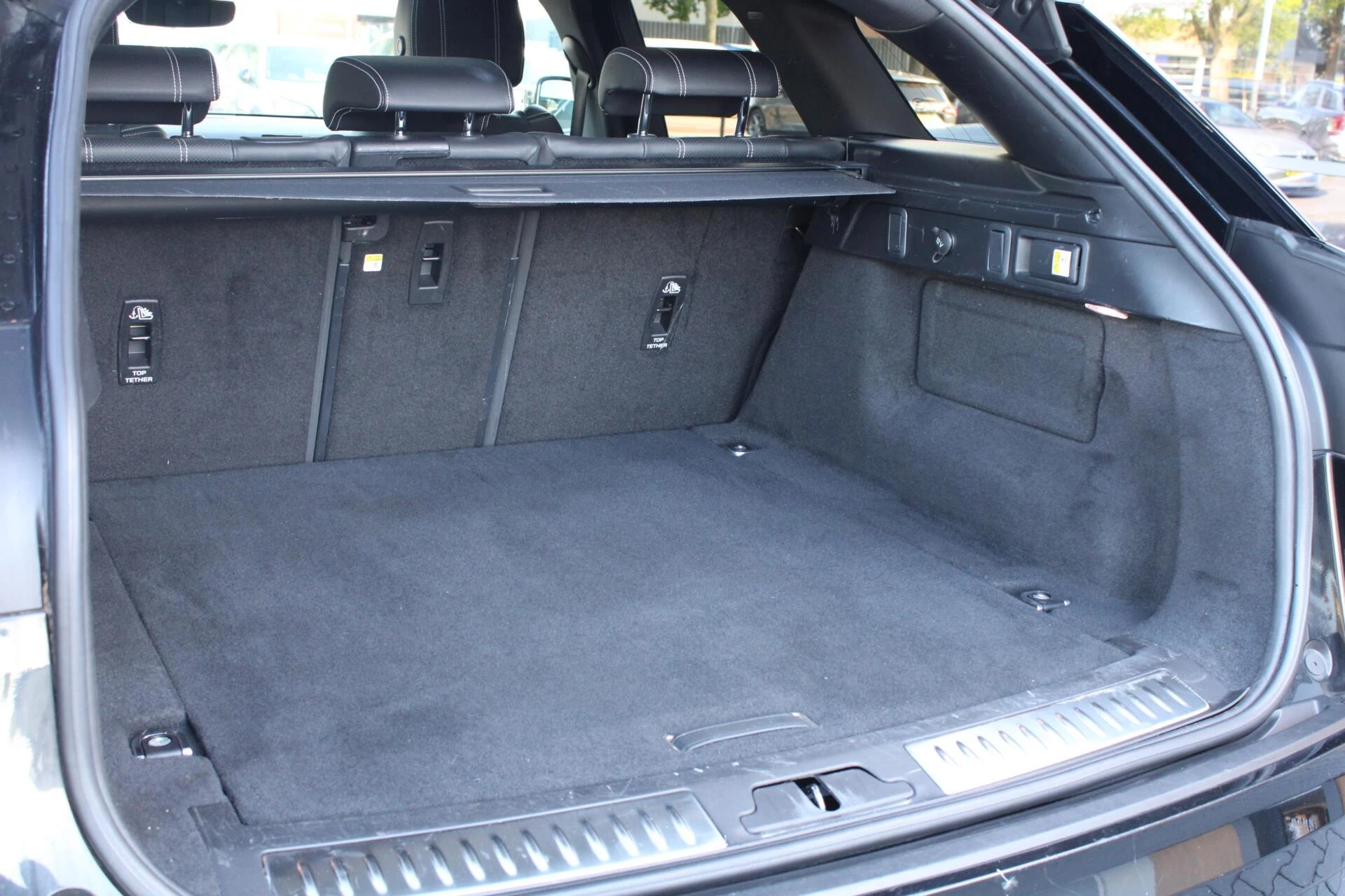 Hoofdafbeelding Land Rover Range Rover Velar