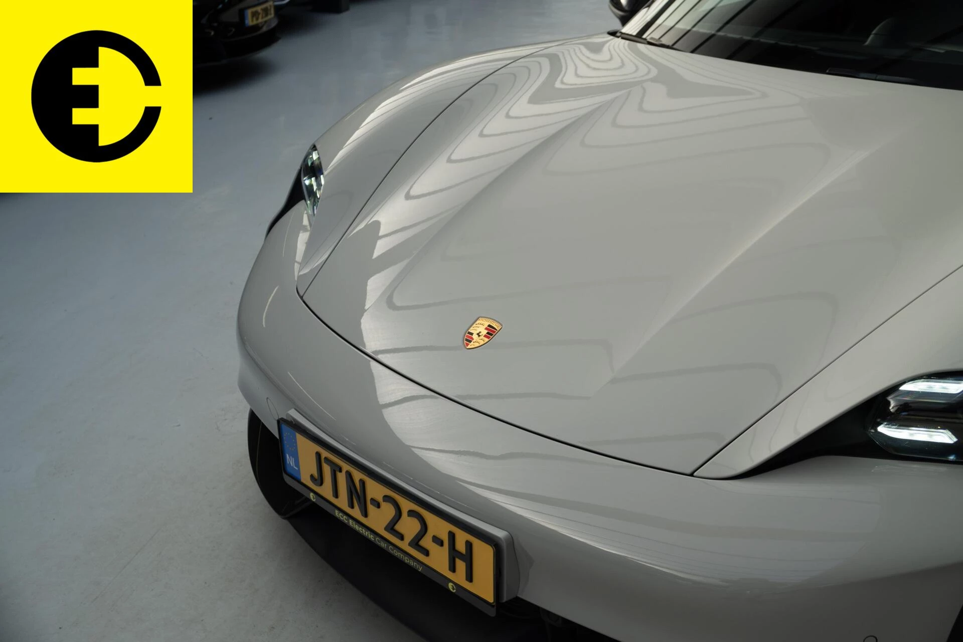 Hoofdafbeelding Porsche Taycan