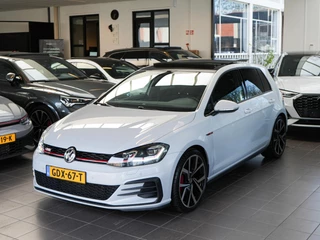 Volkswagen Golf 2.0 TSI GTI Performance Pano Camera Carplay