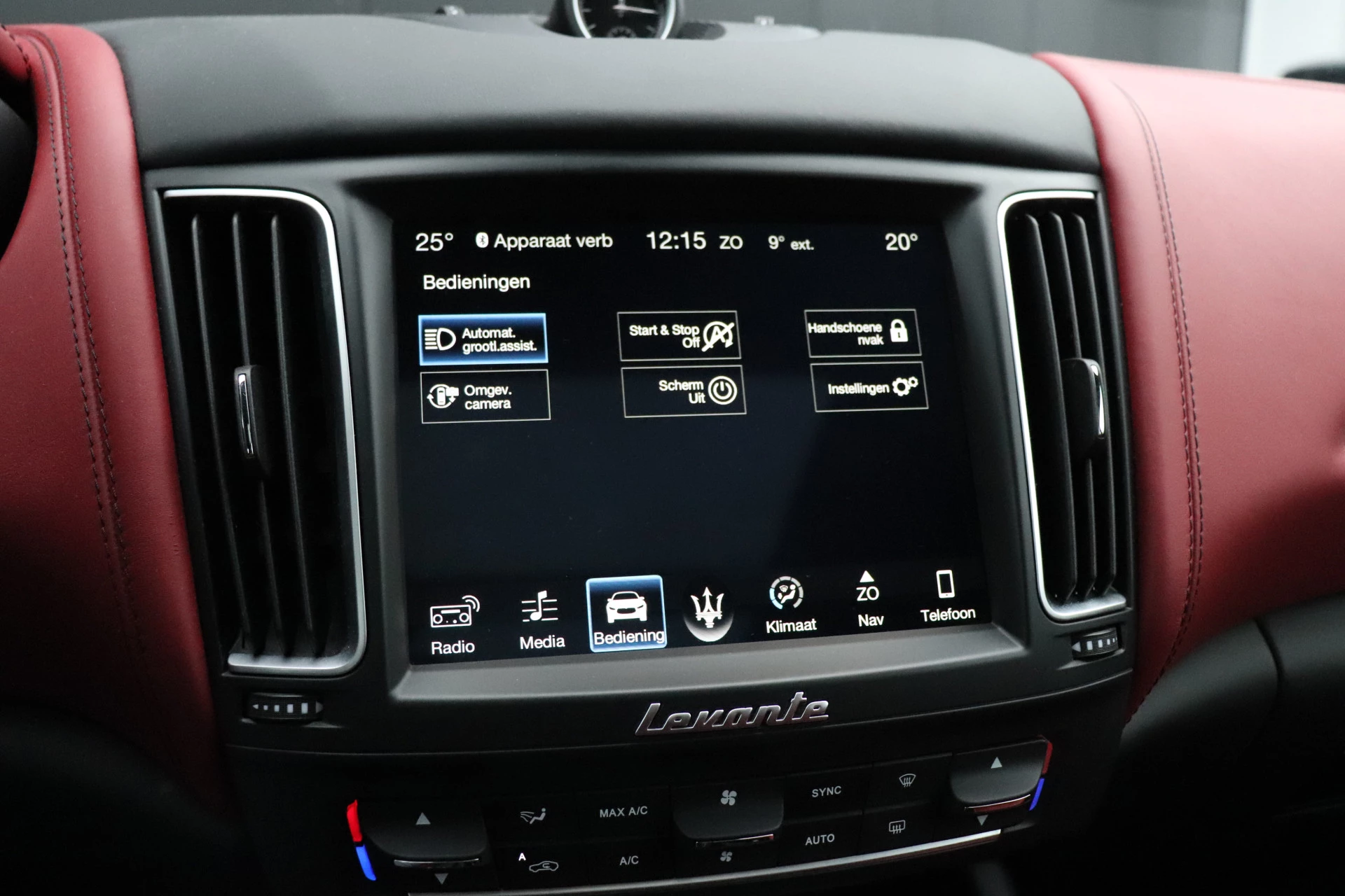 Hoofdafbeelding Maserati Levante