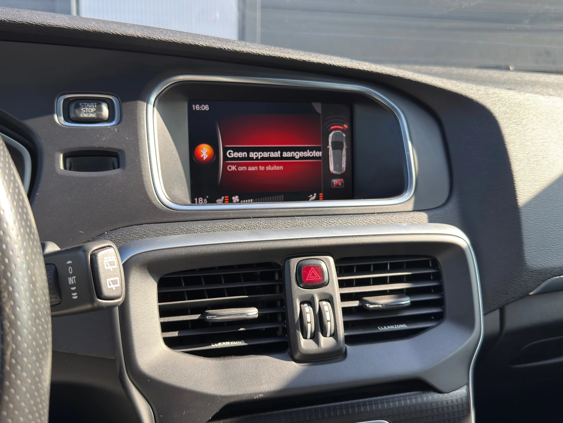 Hoofdafbeelding Volvo V40