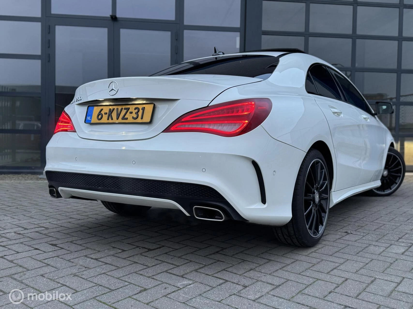 Hoofdafbeelding Mercedes-Benz CLA