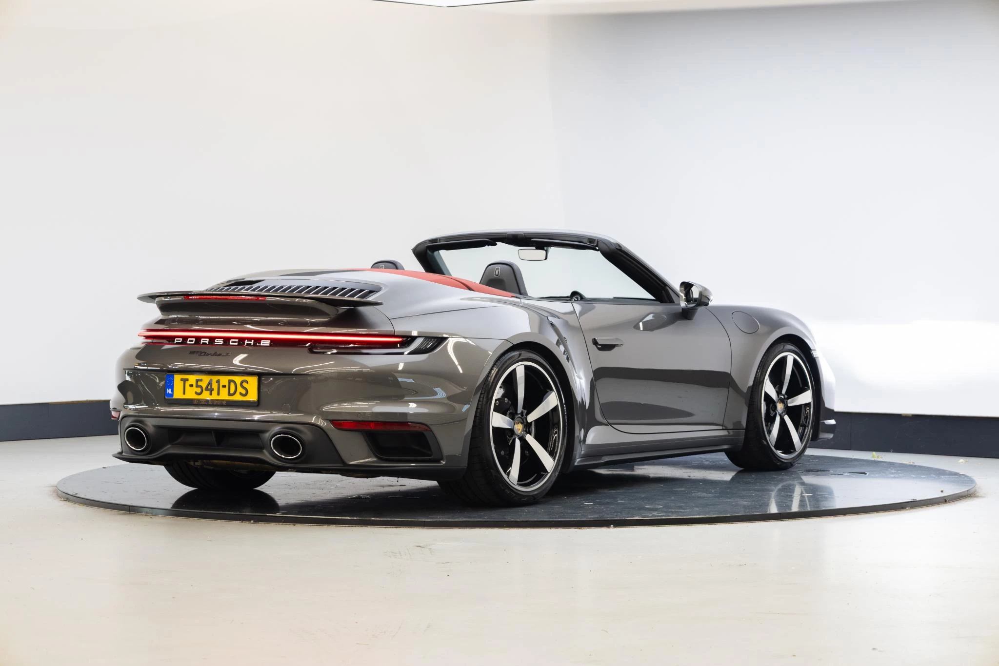 Hoofdafbeelding Porsche 911