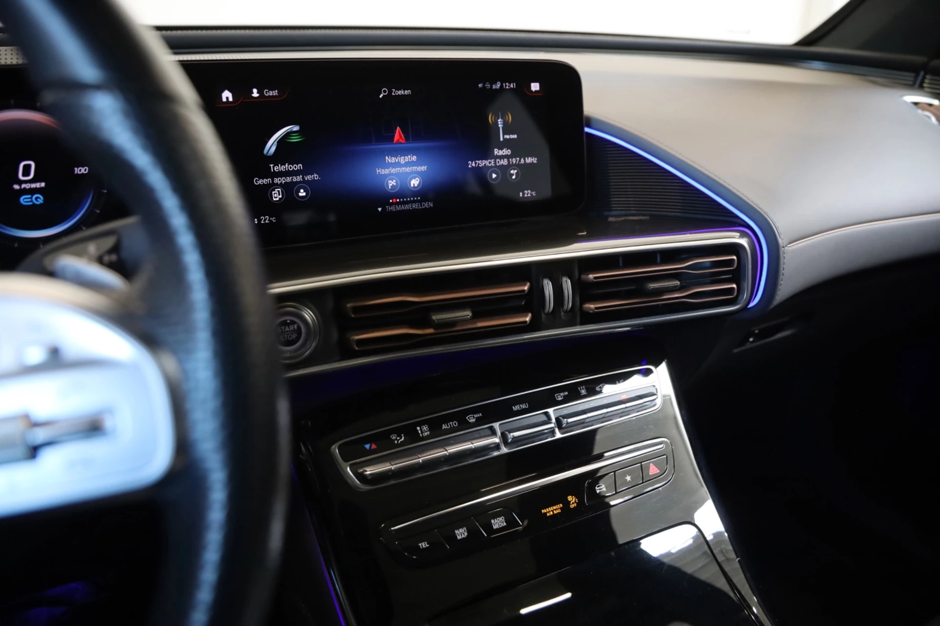 Hoofdafbeelding Mercedes-Benz EQC