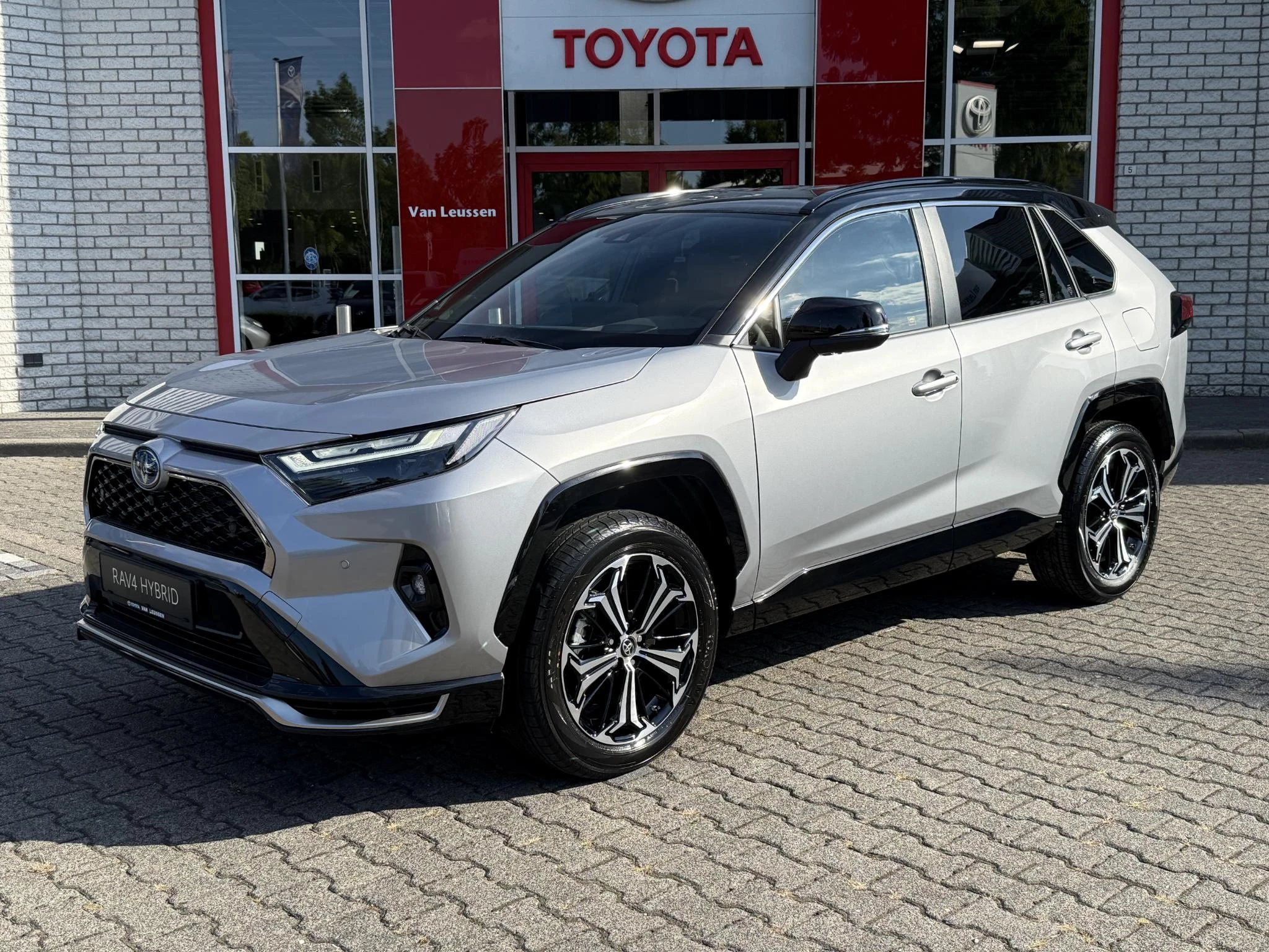 Hoofdafbeelding Toyota RAV4