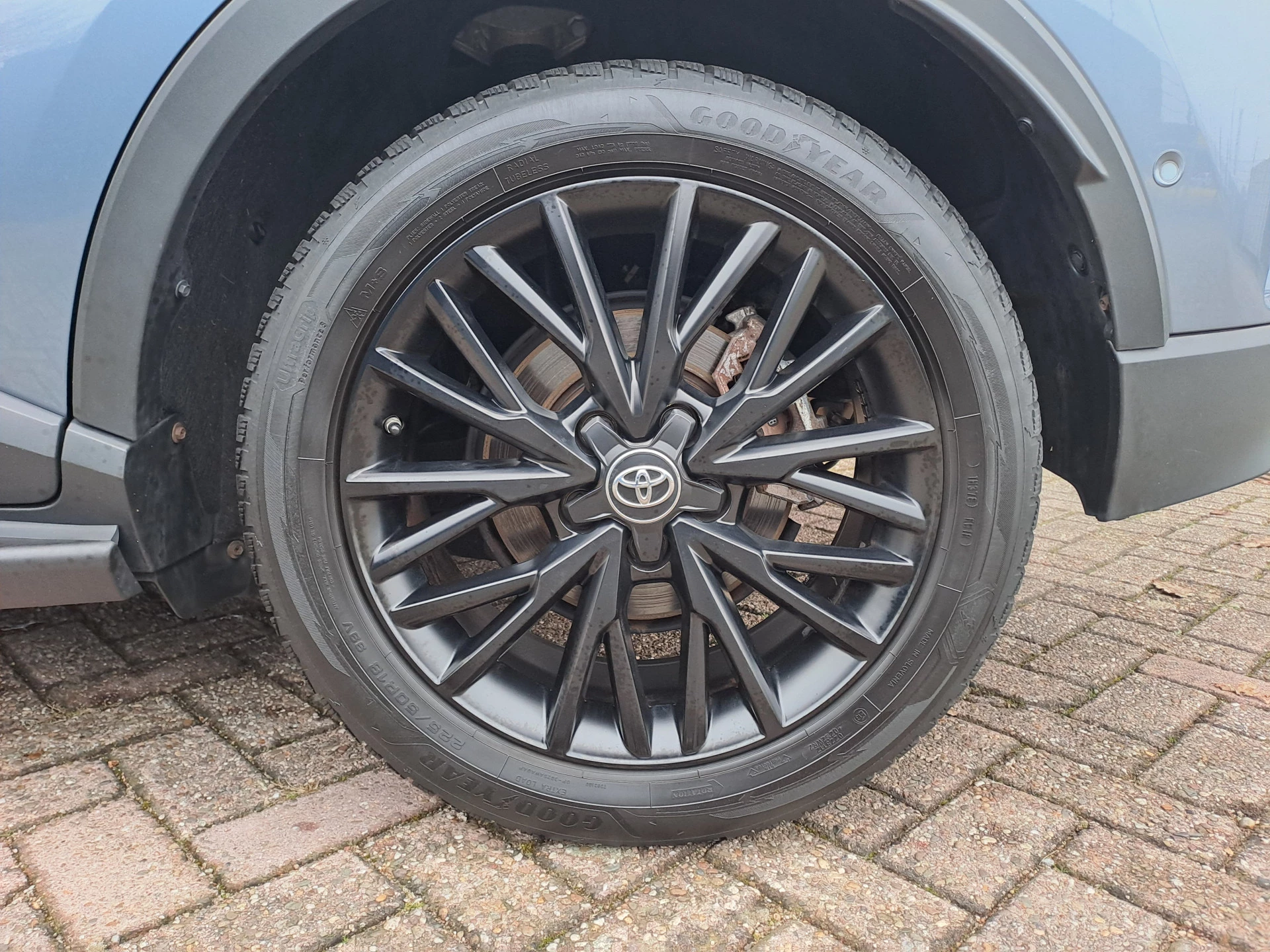 Hoofdafbeelding Toyota C-HR