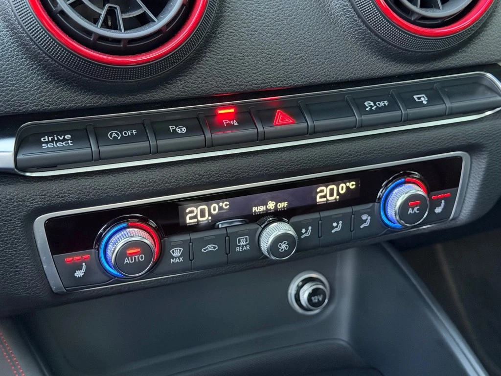 Hoofdafbeelding Audi S3