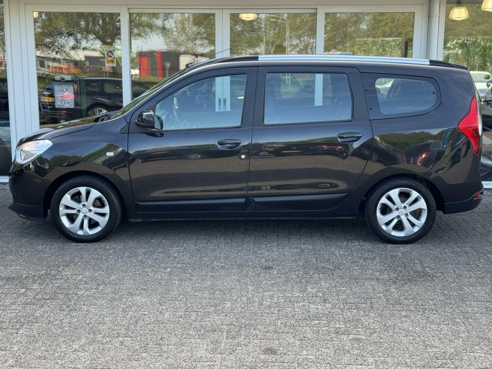 Hoofdafbeelding Dacia Lodgy