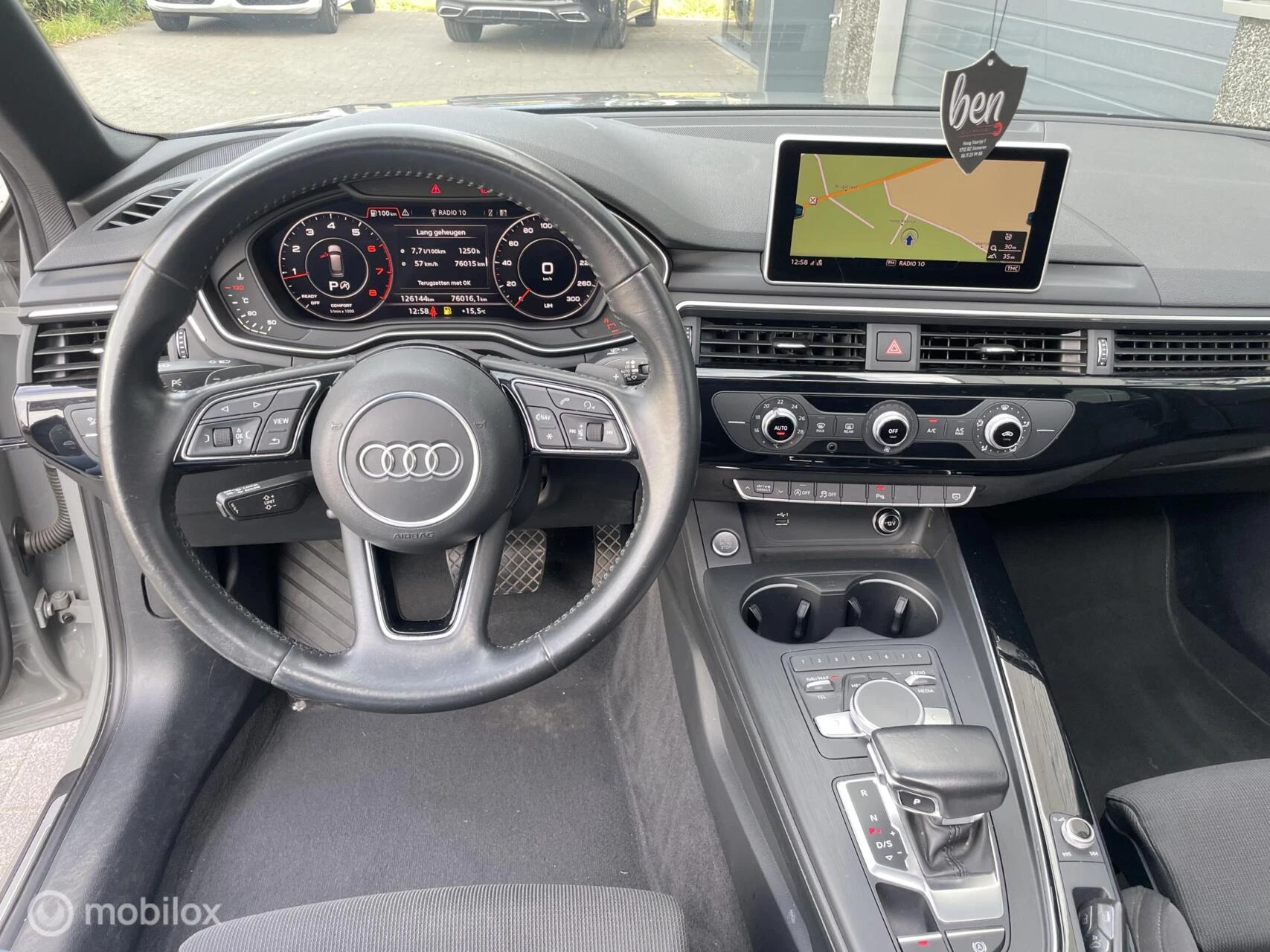 Hoofdafbeelding Audi A4