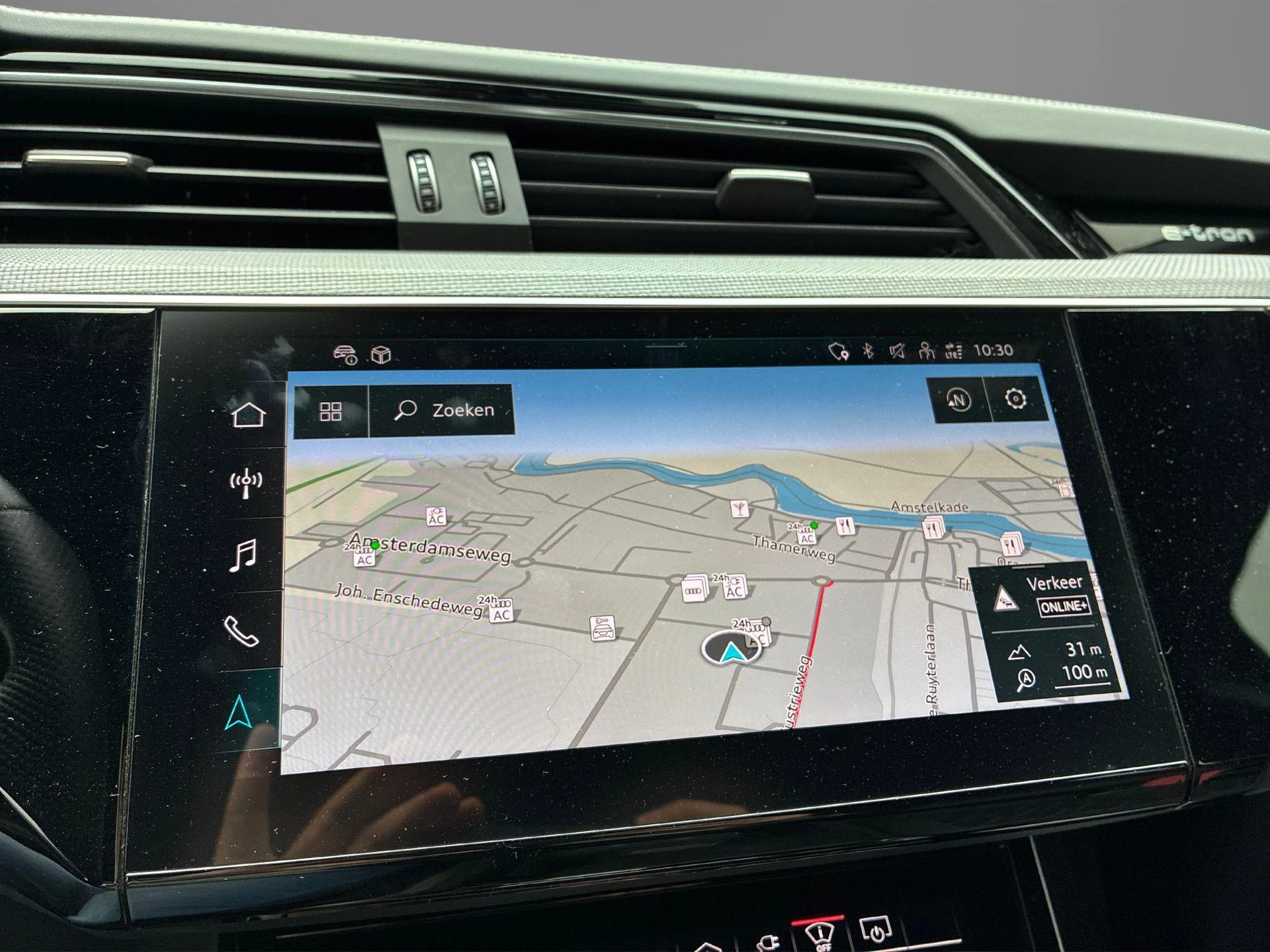 Hoofdafbeelding Audi e-tron