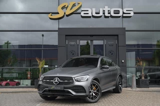 Hoofdafbeelding Mercedes-Benz GLC Mercedes-Benz GLC-klasse Coupé GLC200 AMG 197pk Schuifdak Magno matgrijs Digital cockpit Burmester Distronic+ Multibeam led Trekhaak 20" LMV NLauto