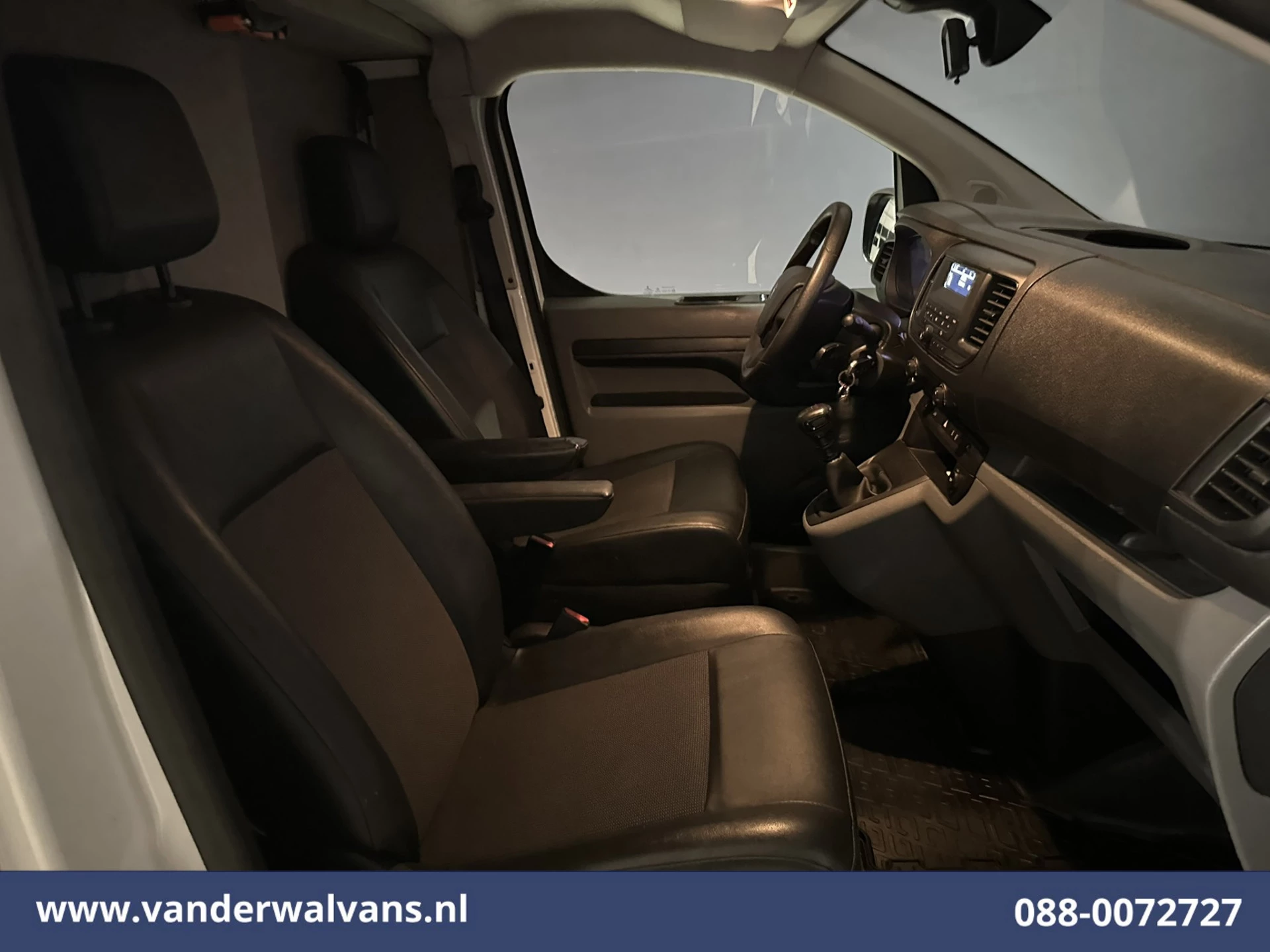 Hoofdafbeelding Peugeot Expert