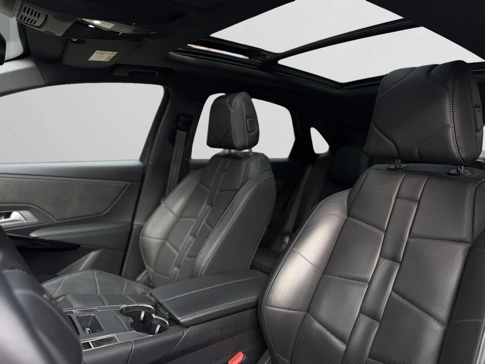 Hoofdafbeelding DS DS 7