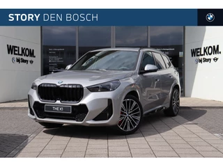BMW X1 xDrive25e M Sport Automaat / Panoramadak / Trekhaak / Sportstoelen / M Adaptief onderstel / Adaptieve LED / Parking Assistant Plus / Comfort Access