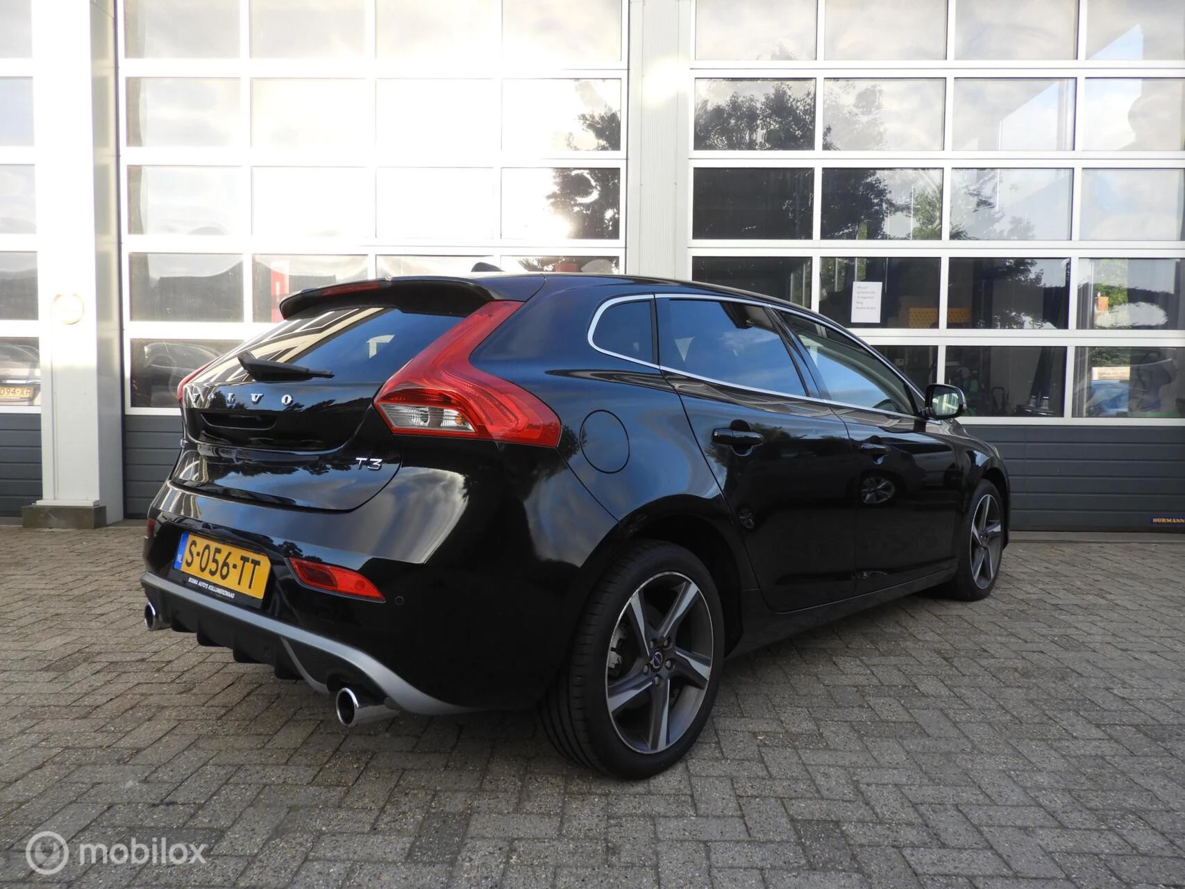 Hoofdafbeelding Volvo V40