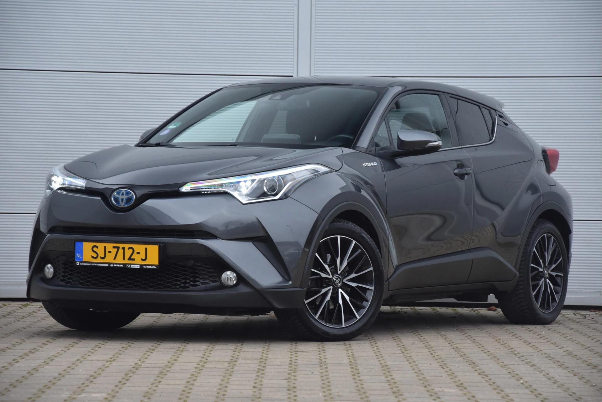 Hoofdafbeelding Toyota C-HR