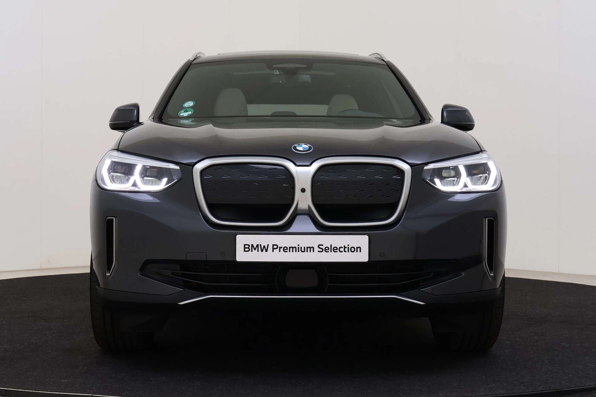 Hoofdafbeelding BMW iX3