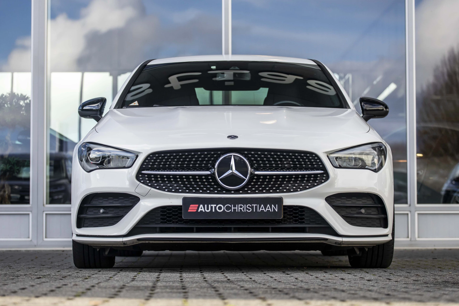Hoofdafbeelding Mercedes-Benz CLA
