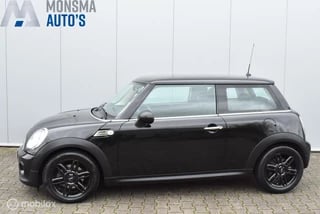 Hoofdafbeelding MINI One Mini 1.6 One 2013 Zwart Airco Stoelverwarming 16" LMV Ambient Lighting Isofix Zeer mooi!