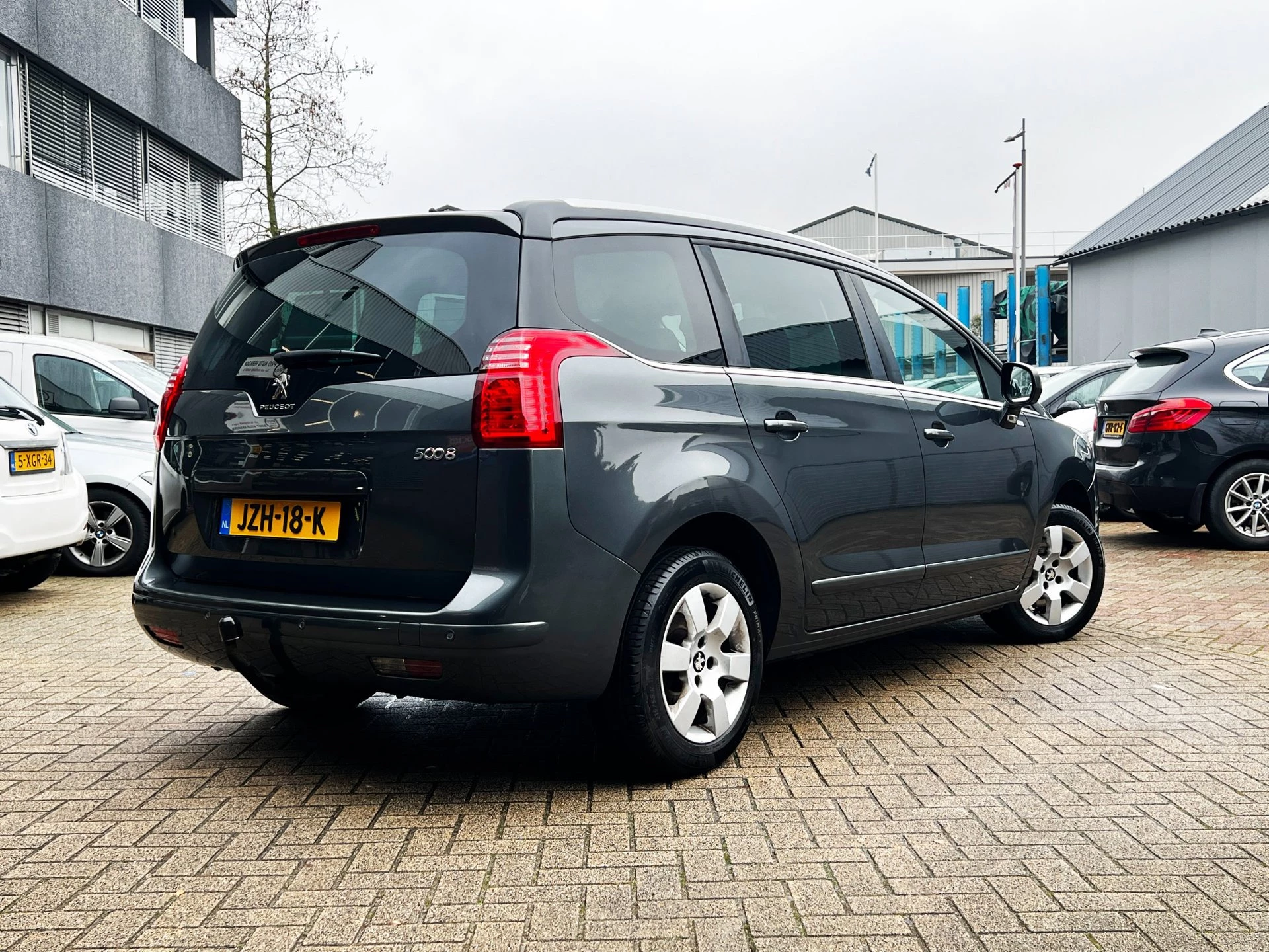 Hoofdafbeelding Peugeot 5008