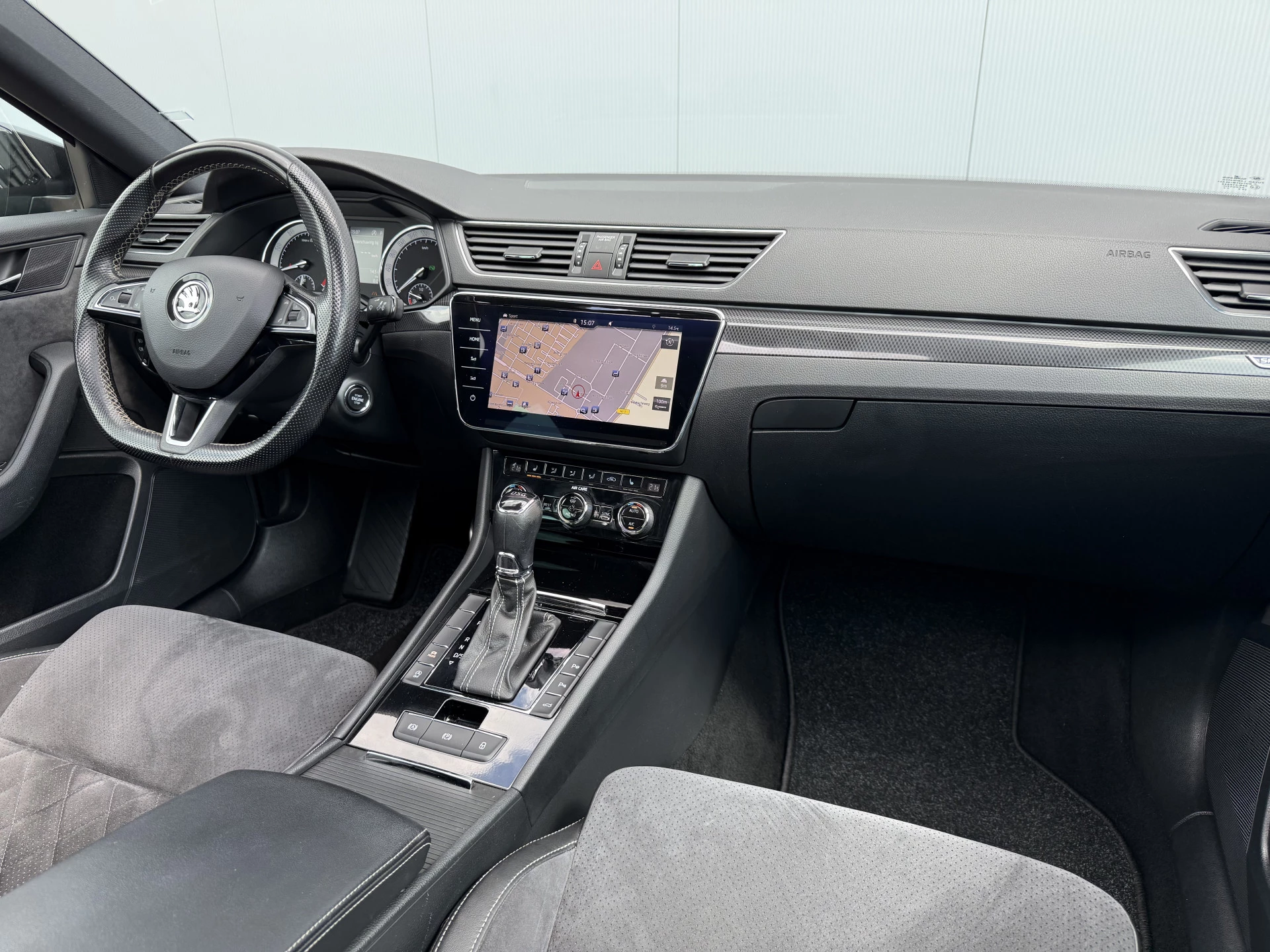 Hoofdafbeelding Škoda Superb