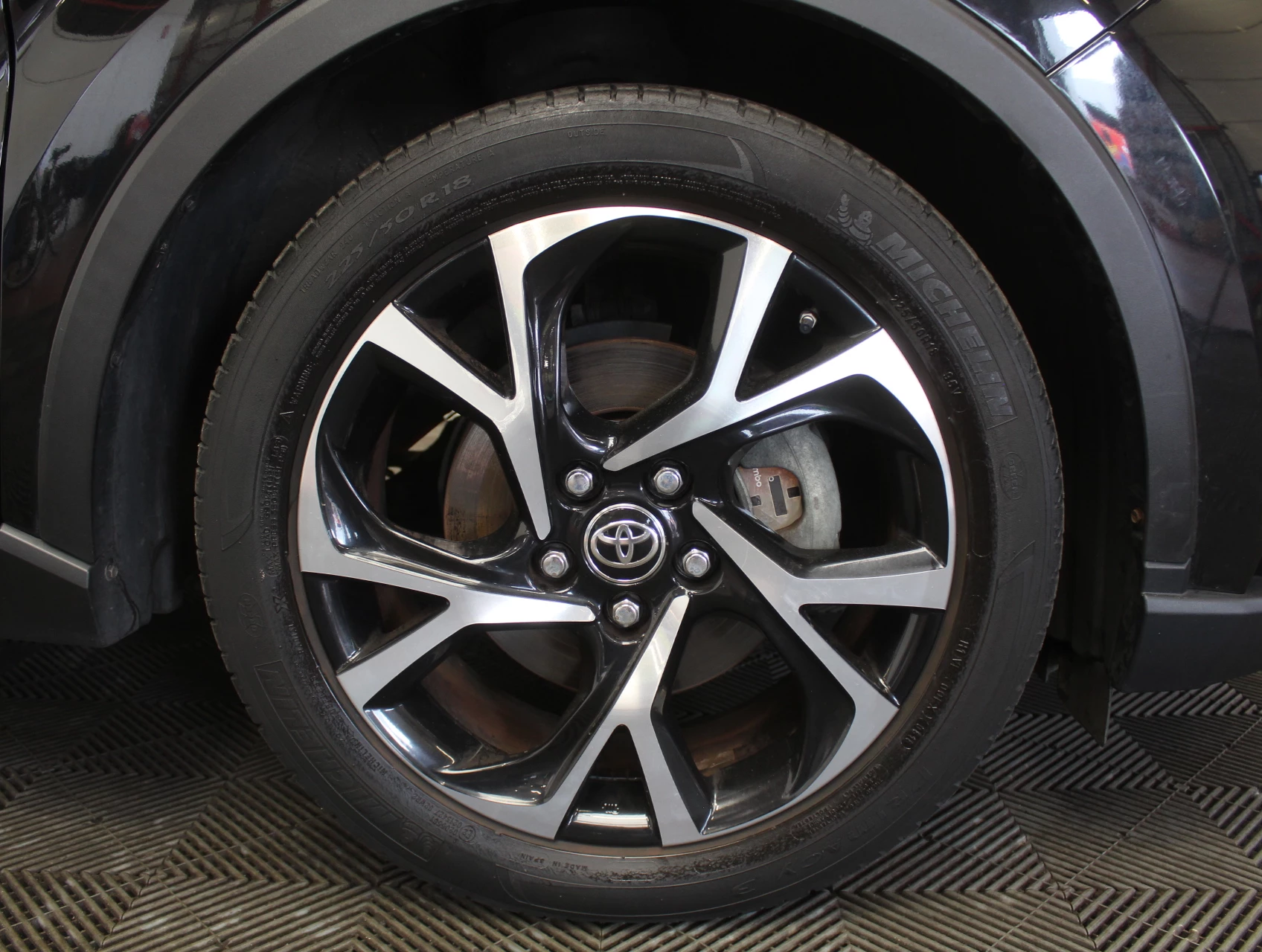 Hoofdafbeelding Toyota C-HR