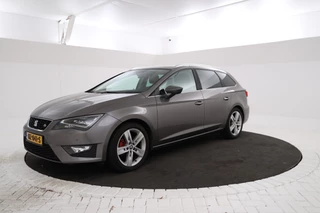 Hoofdafbeelding SEAT Leon SEAT Leon ST 1.4 TSI FR Business Navigatie, Halfleder, Sportline