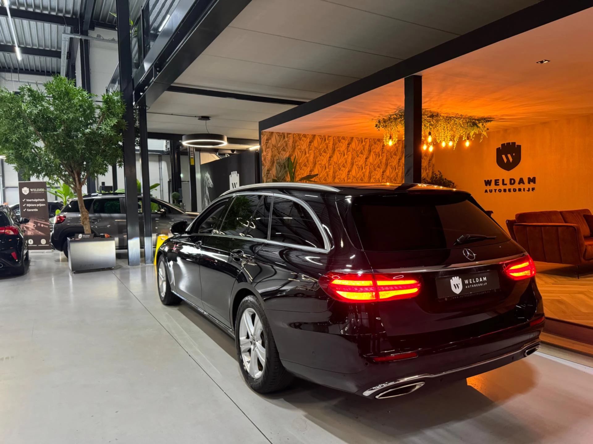 Hoofdafbeelding Mercedes-Benz E-Klasse