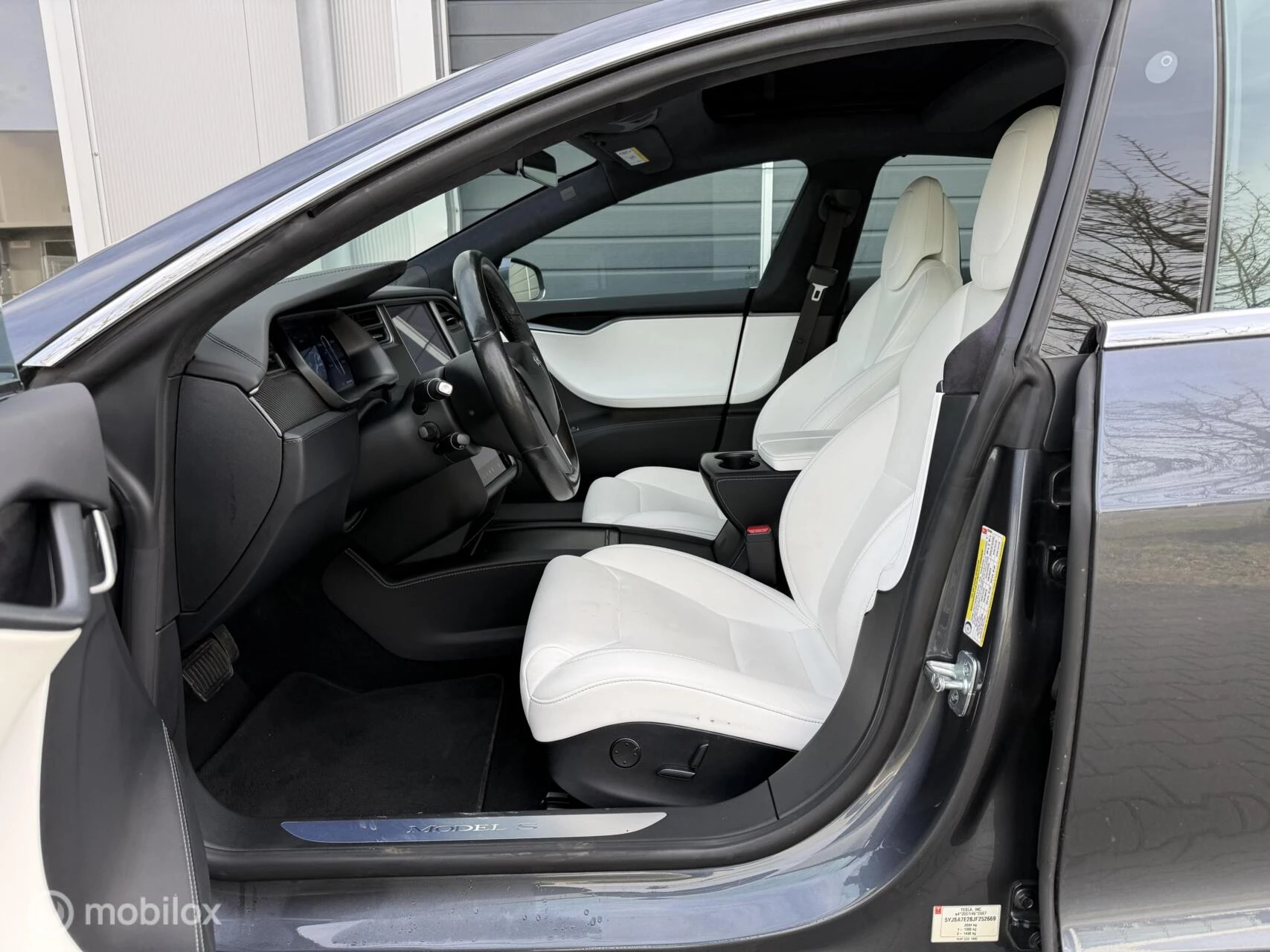 Hoofdafbeelding Tesla Model S