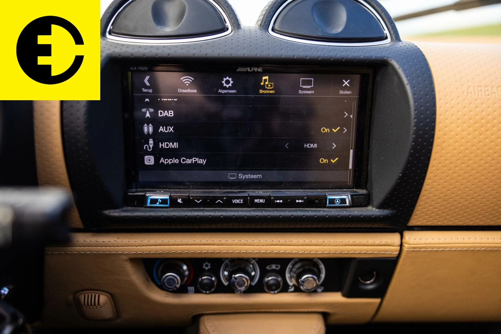 Hoofdafbeelding Tesla Roadster