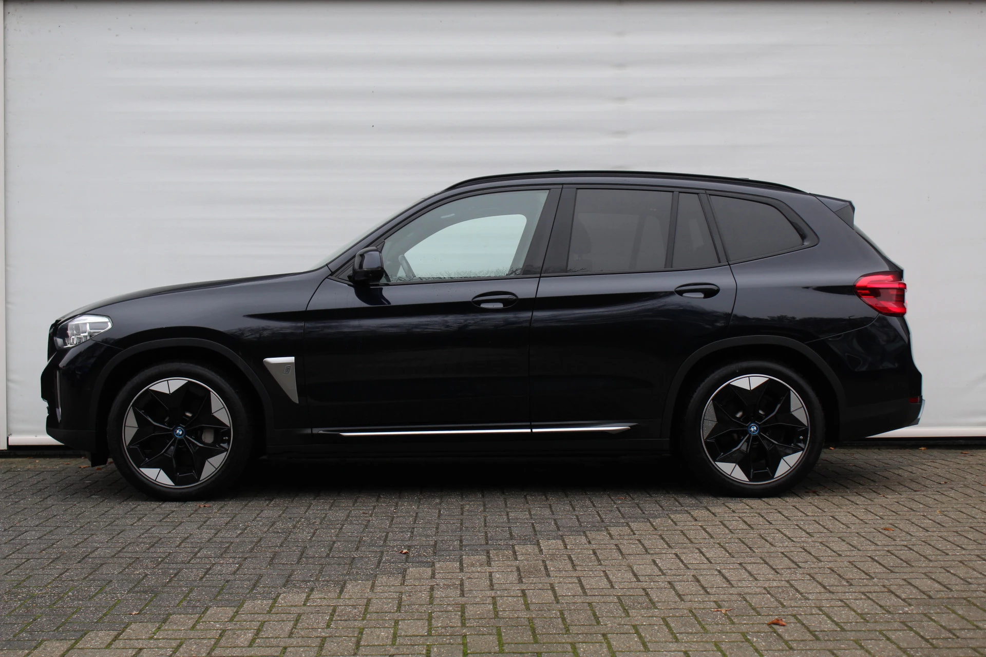 Hoofdafbeelding BMW iX3