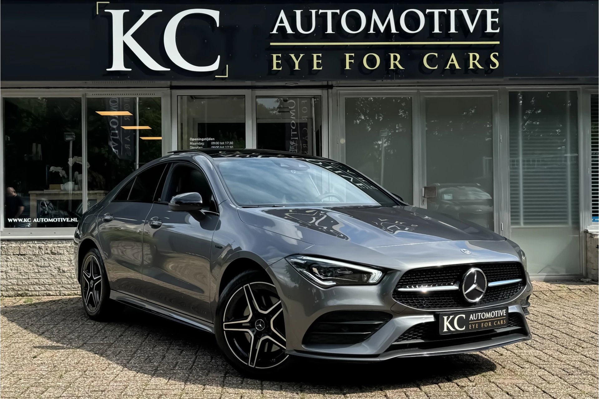 Hoofdafbeelding Mercedes-Benz CLA