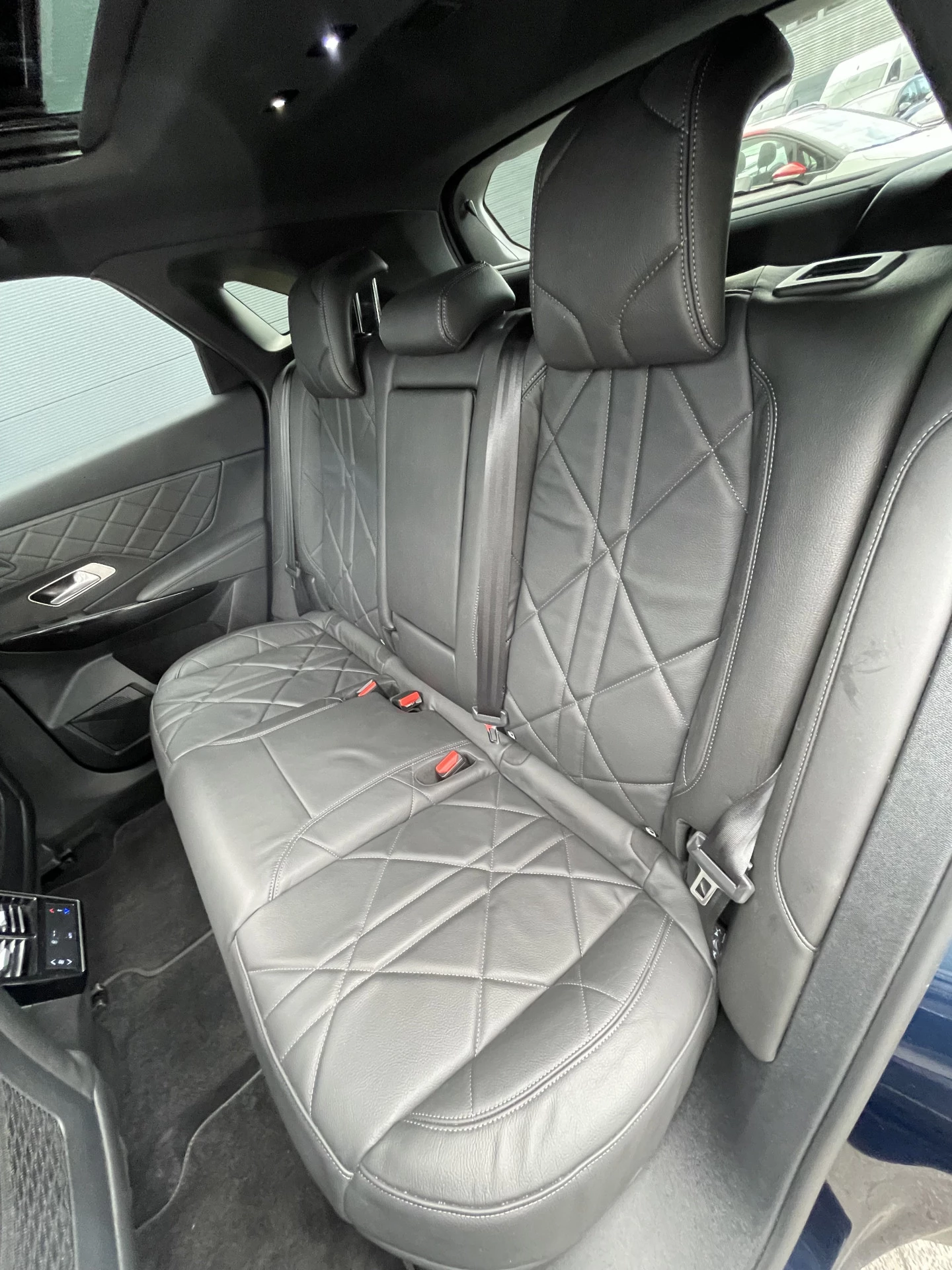 Hoofdafbeelding DS DS 7