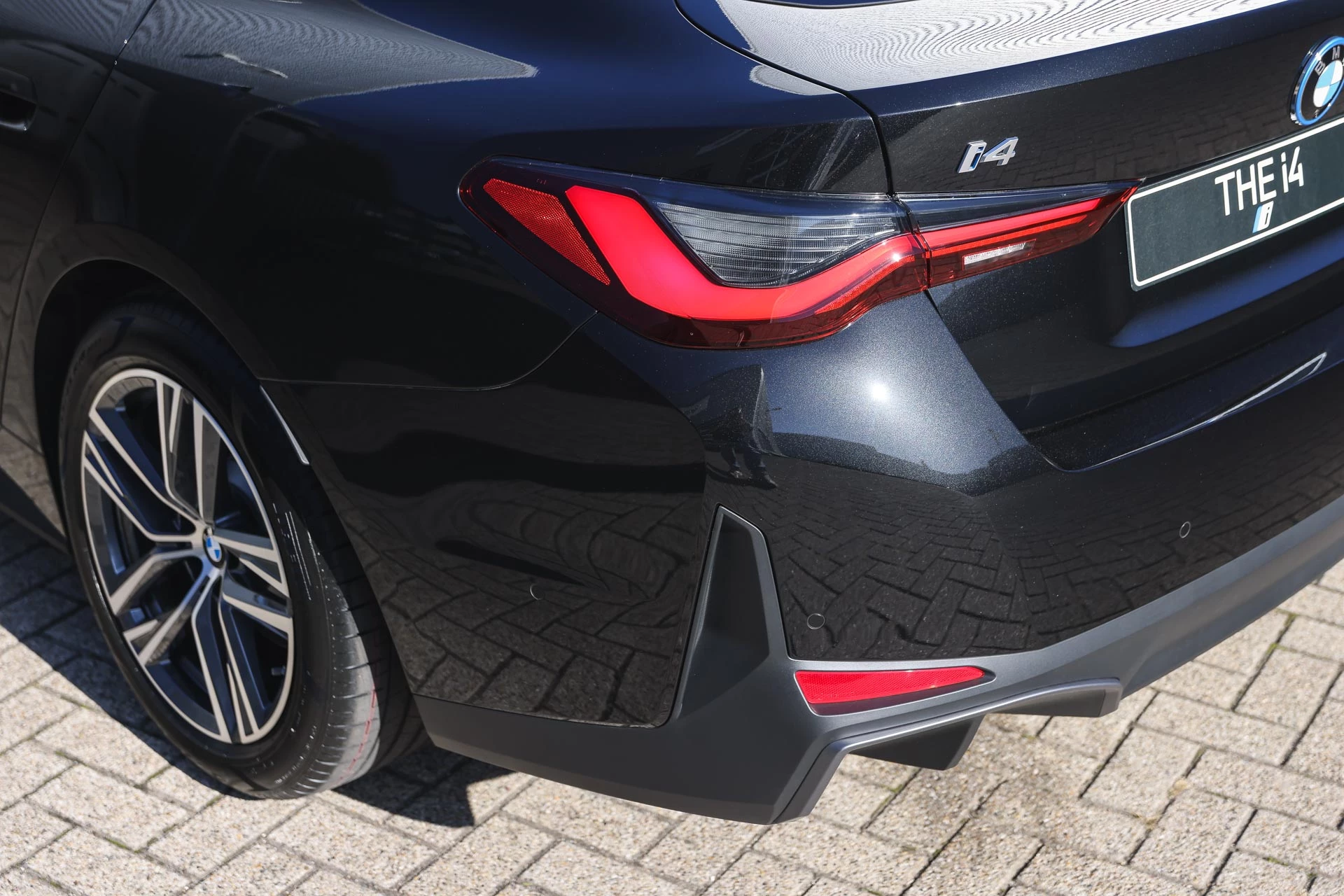Hoofdafbeelding BMW i4