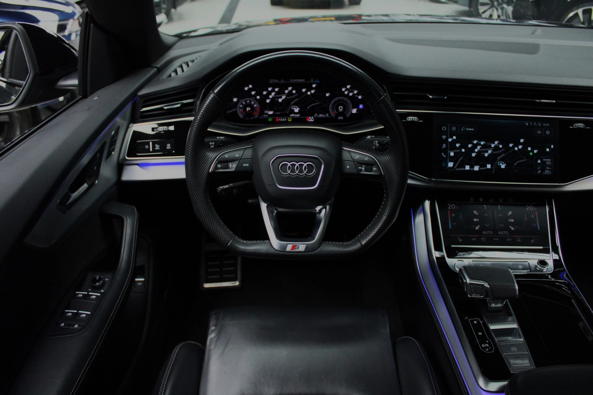Hoofdafbeelding Audi Q8