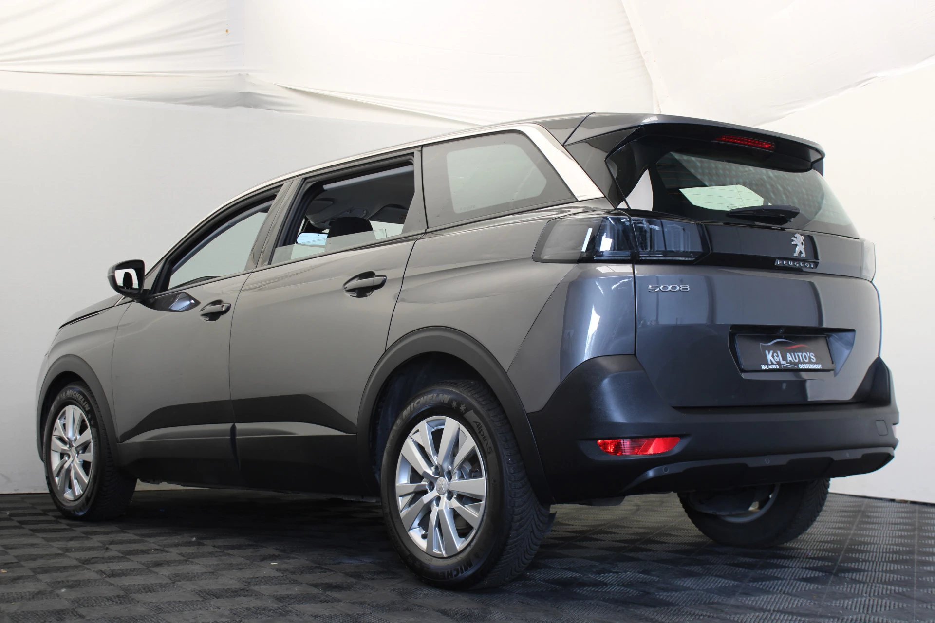 Hoofdafbeelding Peugeot 5008