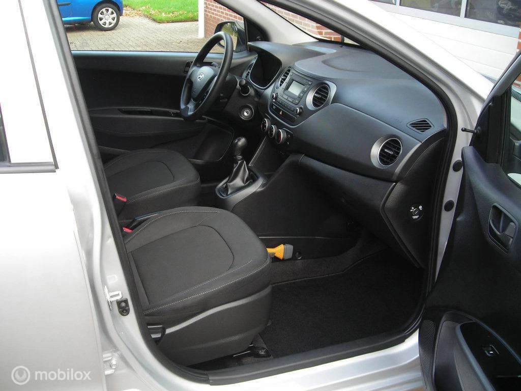 Hoofdafbeelding Hyundai i10