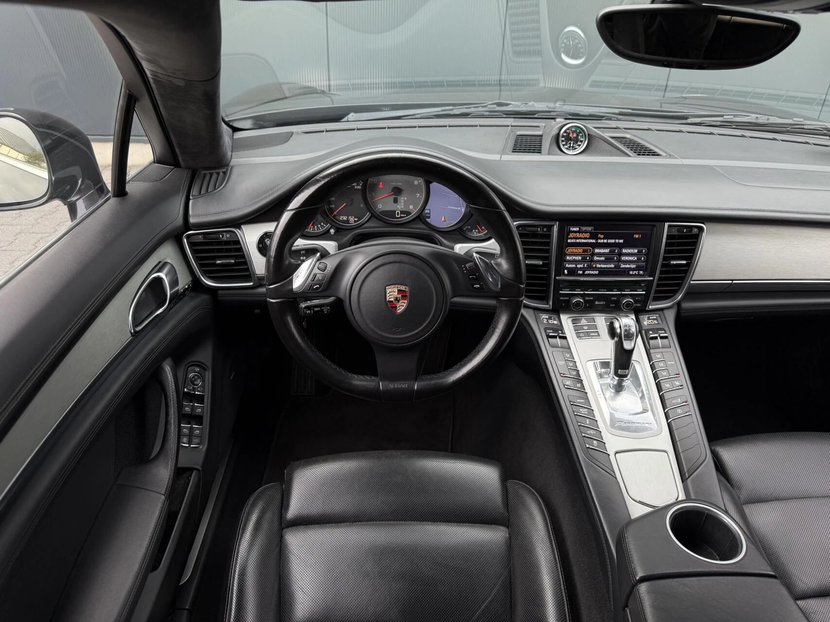 Hoofdafbeelding Porsche Panamera