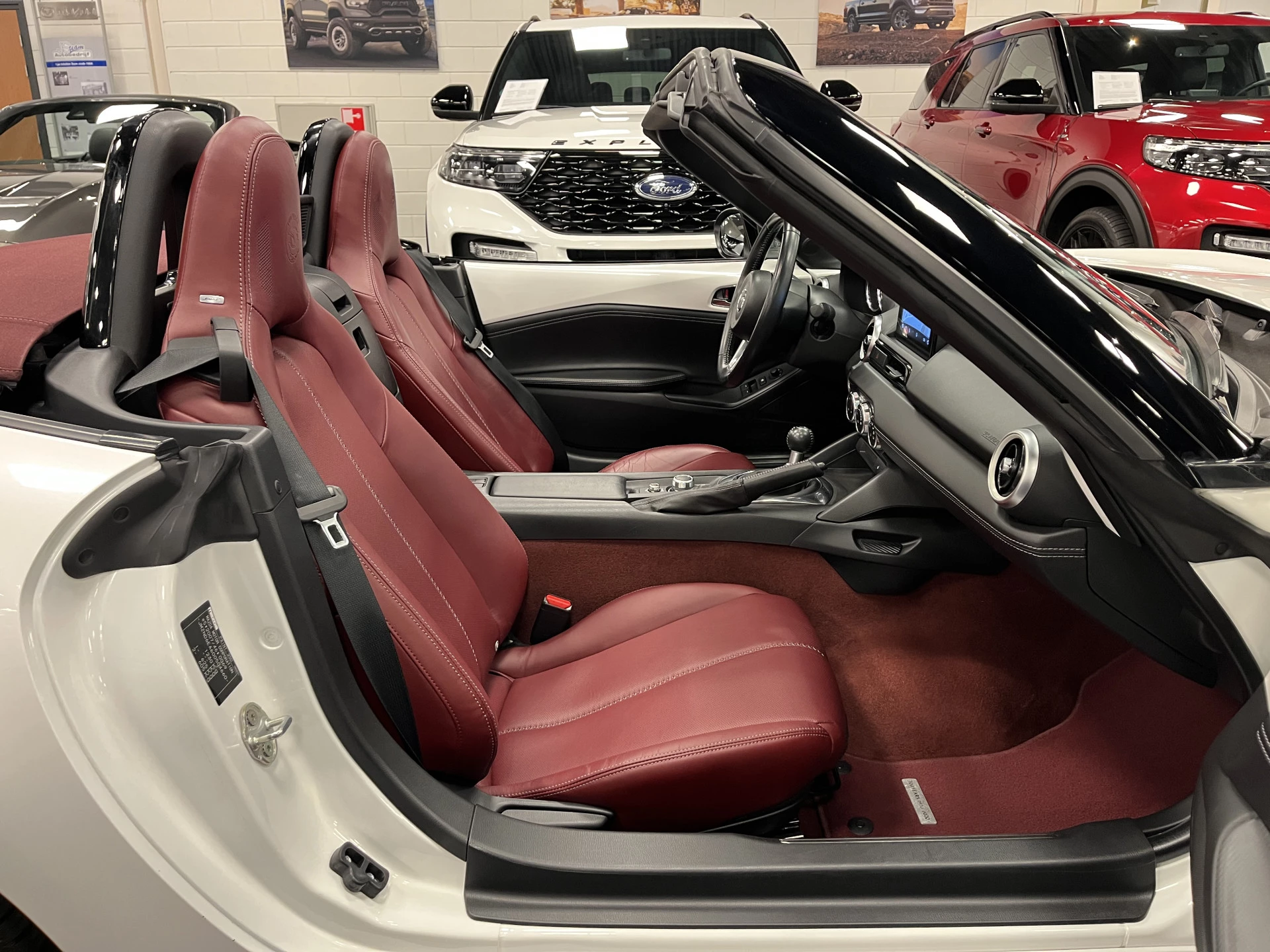 Hoofdafbeelding Mazda MX-5