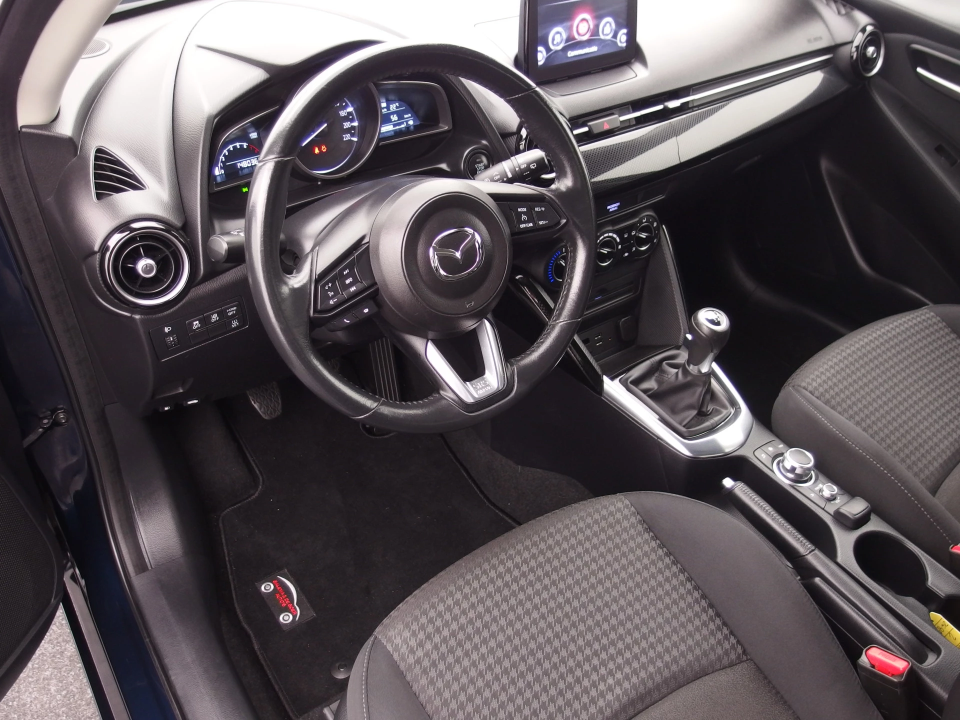 Hoofdafbeelding Mazda 2