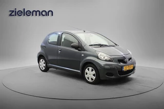 Toyota Aygo 1.0 12V Now 5 Deurs - Airco