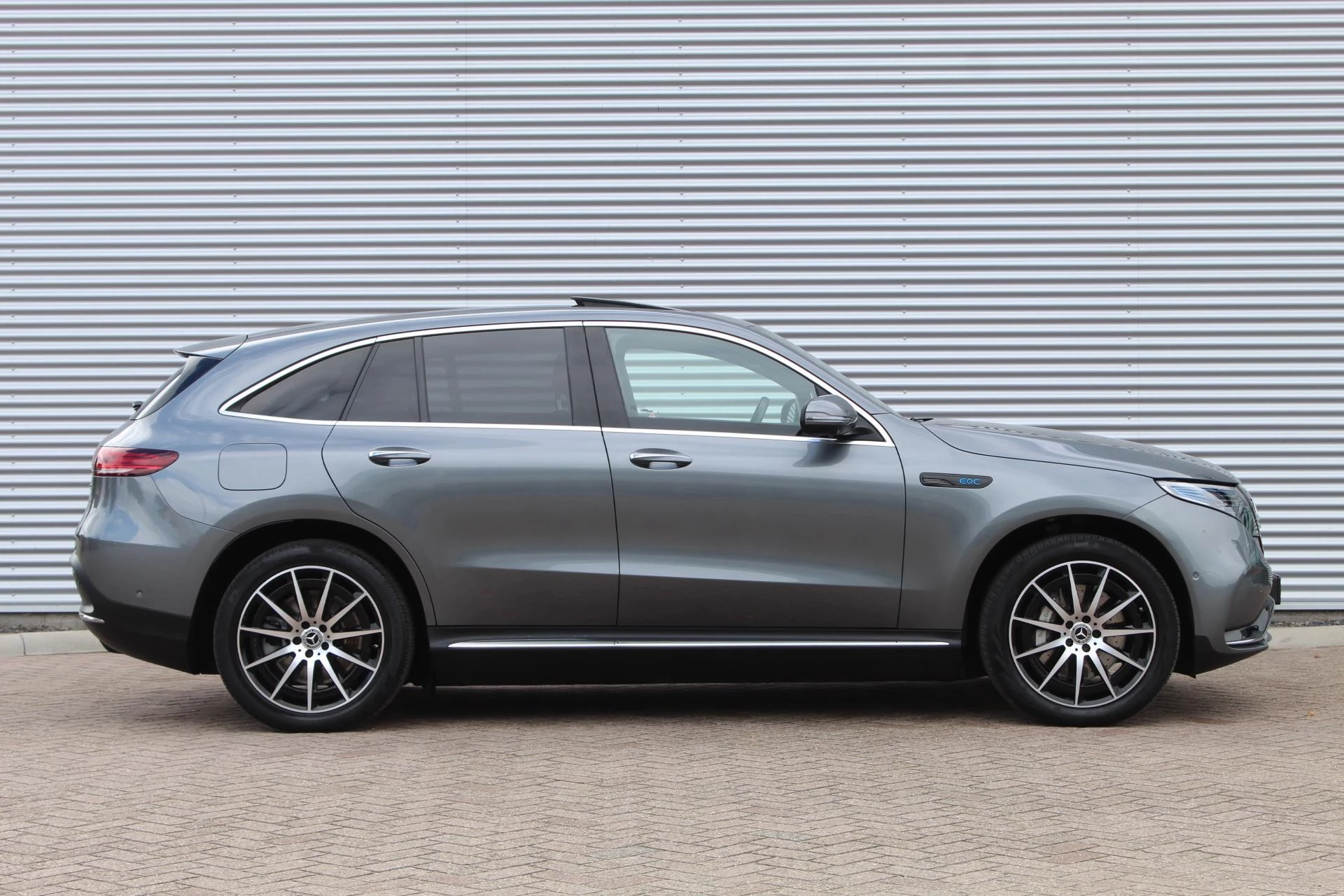 Hoofdafbeelding Mercedes-Benz EQC