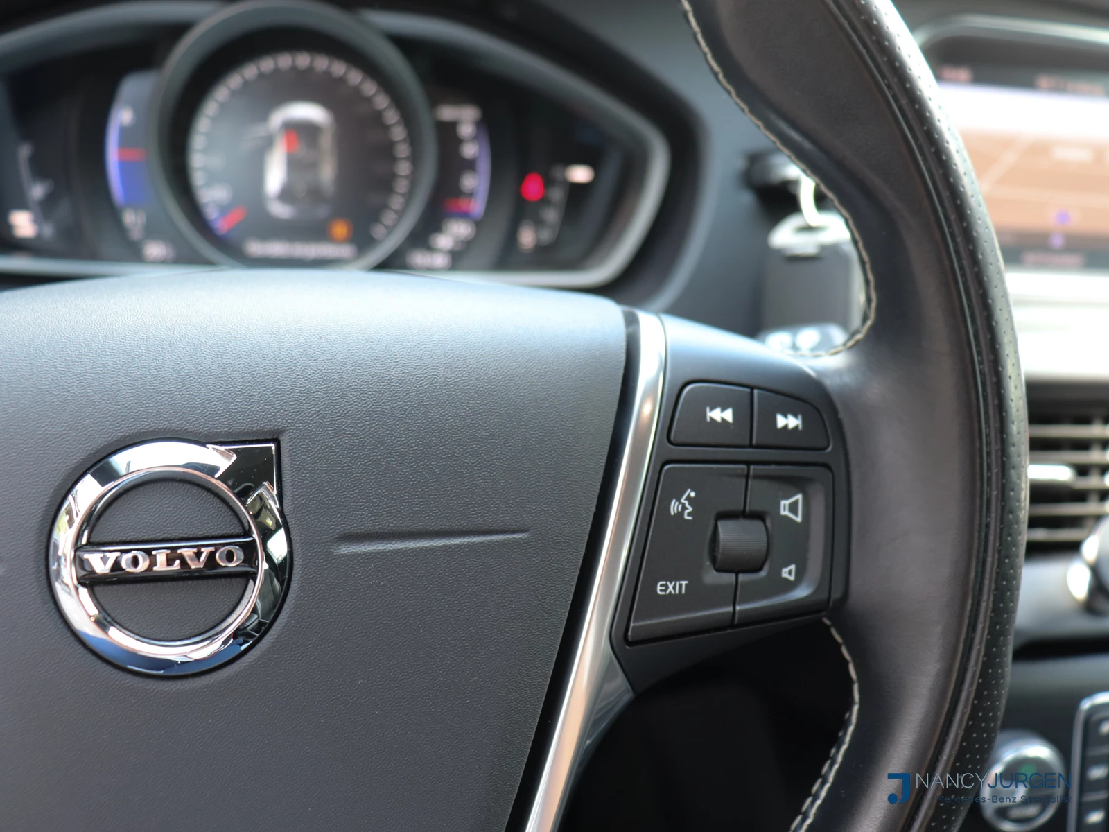 Hoofdafbeelding Volvo V40